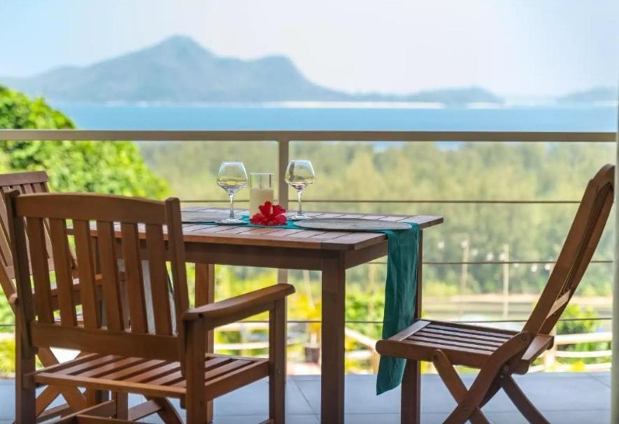 Auguste Holiday Residence Anse Etoile 외부 사진